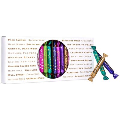 Bond No.9 To Go Super Luxe Fragrance Gift Set 18 x 1.7ml